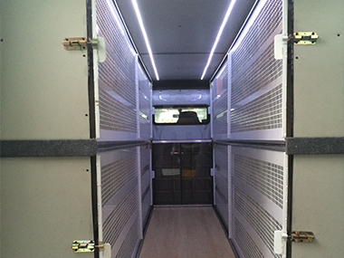 Panelvan Araç Camları